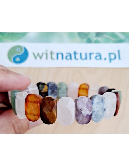 copy of A NIECH SIĘ BRUDZĄ ! BRETT FINLAY MARIE-CLAIRE ARRIETA