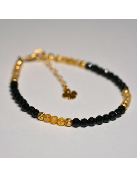 copy of A NIECH SIĘ BRUDZĄ ! BRETT FINLAY MARIE-CLAIRE ARRIETA