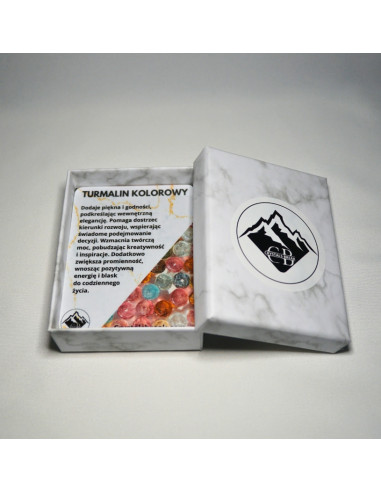 copy of A NIECH SIĘ BRUDZĄ ! BRETT FINLAY MARIE-CLAIRE ARRIETA